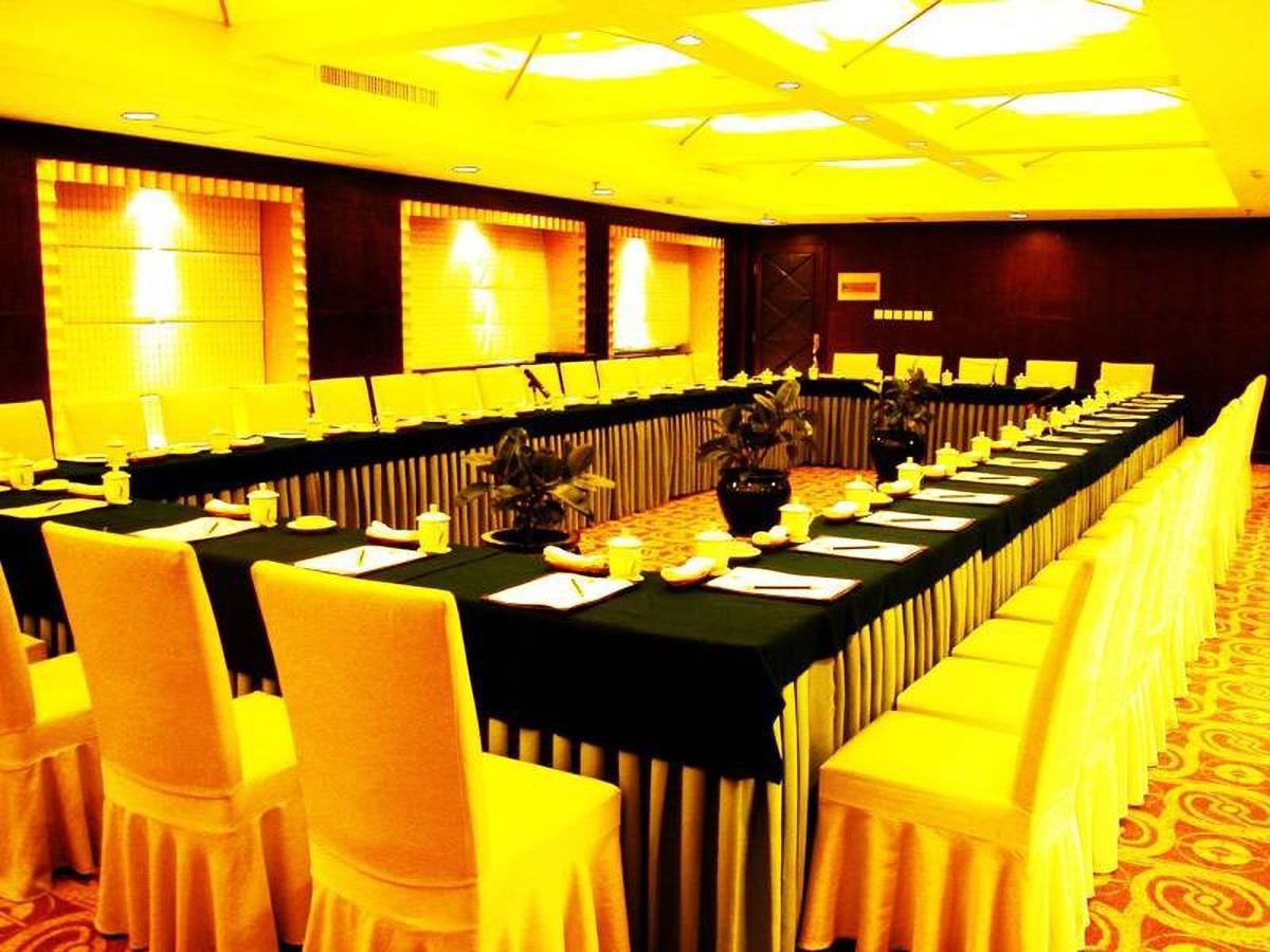 Taizhou Garden Hotel Екстер'єр фото