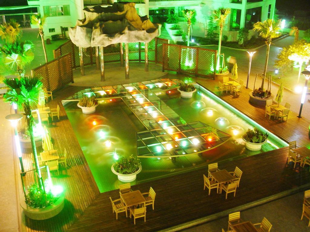 Taizhou Garden Hotel Екстер'єр фото